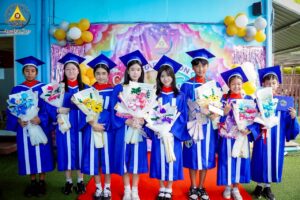 LINE_ALBUM_G6_ graduation 2026_260505_182